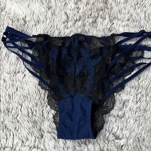 Victoria’s Secret Very Sexy Cheekini